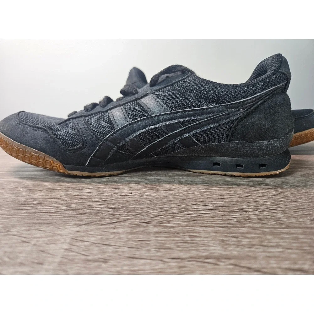 Onitsuka Tiger Ultimate 81 Black Gum Sneakers Mens 6.5 Womens 8 D626N Low Top